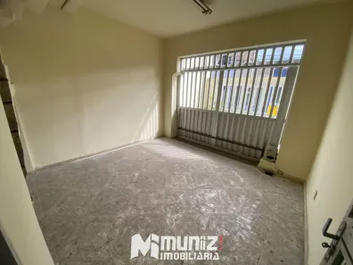 Casa com 4 Quartos à venda, 350m² no Industrial, Aracaju