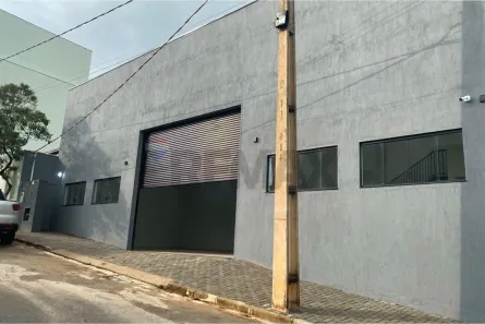 Galpão/Depósito/Armazém para alugar, 185m² no Nossa Senhora de Fátima, Capitólio