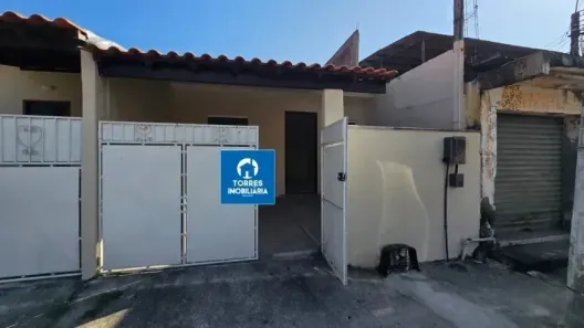 Casa com 2 Quartos à venda, 69m² no Antonina, São Gonçalo