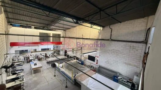 Galpão/Depósito/Armazém para alugar, 700m² no Vila Arens II, Jundiaí