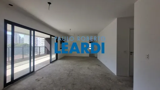 Apartamento com 2 Quartos à venda, 120m² no Aclimação, São Paulo