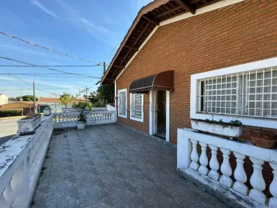 Casa com 3 Quartos à venda, 200m² no Jardim Aurélia, Campinas