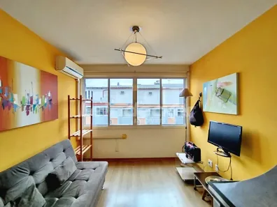 Apartamento com 2 Quartos para alugar, 65m² no Partenon, Porto Alegre
