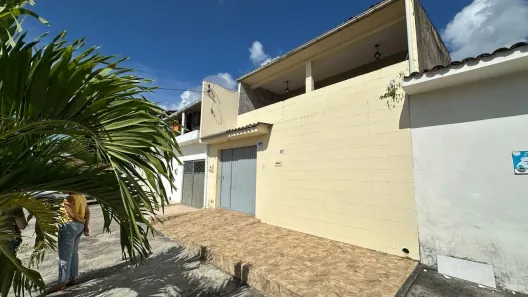 Casa com 3 Quartos à venda, 280m² no Tabuleiro do Martins, Maceió