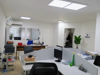 Sala Comercial à venda, 95m² no Centro, Florianópolis