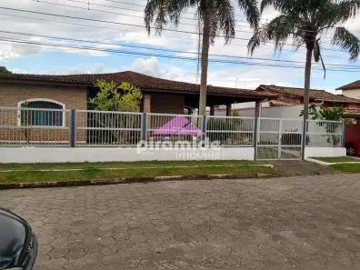 Casa com 6 Quartos à venda, 700m² no Praia das Palmeiras, Caraguatatuba