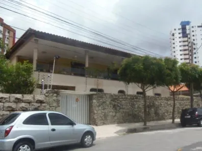 Casa com 7 Quartos à venda, 389m² no Fátima, Fortaleza