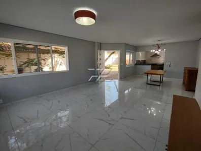 Casa com 5 Quartos para alugar, 320m² no Jardim São Paulo, Rio Claro