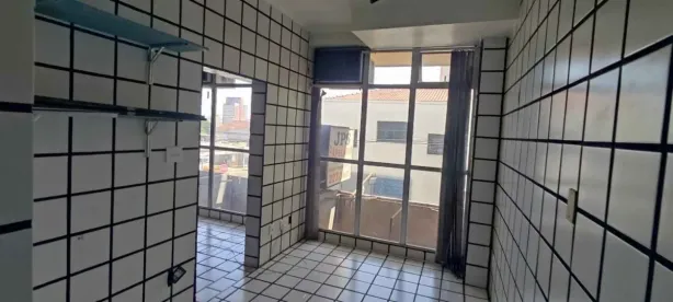 Prédio Comercial à venda, 100m² no Jardim Nasralla, Bauru