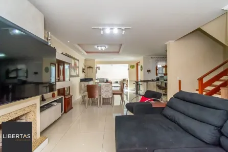 Casa com 3 Quartos à venda, 157m² no Camaquã, Porto Alegre
