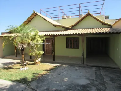 Casa com 2 Quartos à venda, 150m² no Eldoradinho, Contagem
