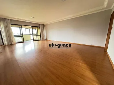 Apartamento com 3 Quartos para venda ou aluguel, 200m² no Vila Nova, Itu