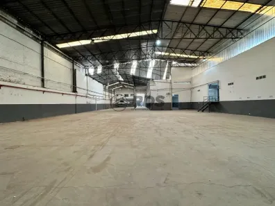 Galpão/Depósito/Armazém à venda, 3700m² no Campestre, Santo André
