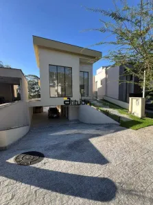 Casa de Condomínio com 4 Quartos à venda, 300m² no Suru, Santana de Parnaíba