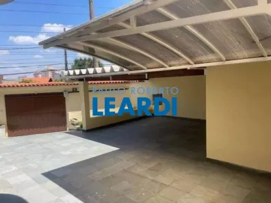 Sobrado com 4 Quartos para alugar, 283m² no Jardim, Santo André
