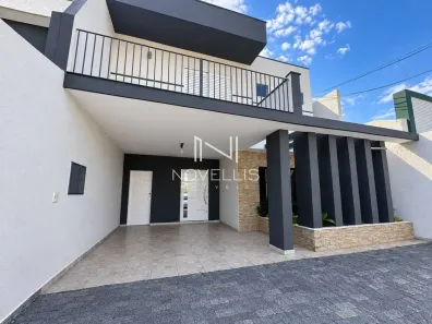 Casa com 3 Quartos para alugar, 250m² no Jardim Leonídia, Jacareí