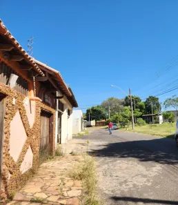 Casa com 3 Quartos à venda, 400m² no Setor Leste, Brasília