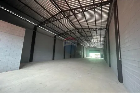 Galpão/Depósito/Armazém com 4 Quartos para alugar, 1000m² no Barreiro, Mairiporã