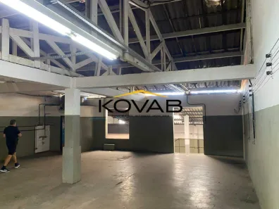 Galpão/Depósito/Armazém para alugar, 650m² no Vila do Encontro, São Paulo