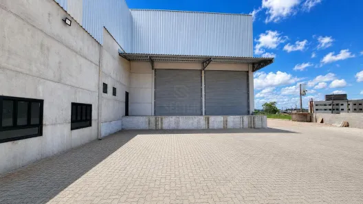 Galpão/Depósito/Armazém para alugar, 1100m² no Quississana, São José dos Pinhais