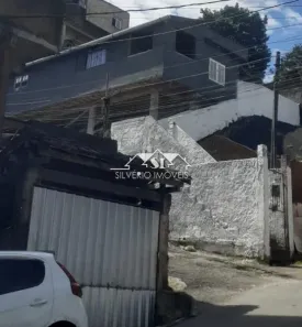 Casa com 3 Quartos à venda, 90m² no Valparaíso, Petrópolis