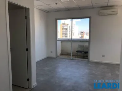 Sala Comercial à venda, 32m² no Pinheiros, São Paulo