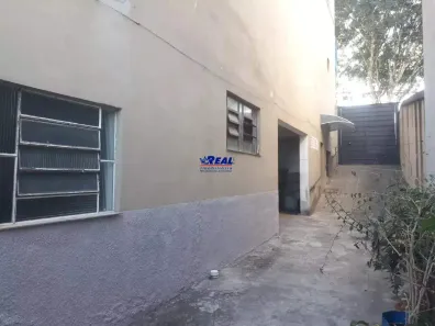 Casa com 2 Quartos para alugar, 60m² no Tirol (Barreiro), Belo Horizonte