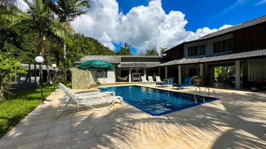 Casa com 4 Quartos para venda ou aluguel, 334m² no Balneario Praia do Perequê, Guarujá