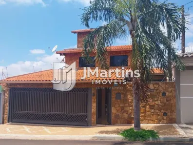 Casa com 4 Quartos à venda, 250m² no Residencial Itamarati, São Carlos