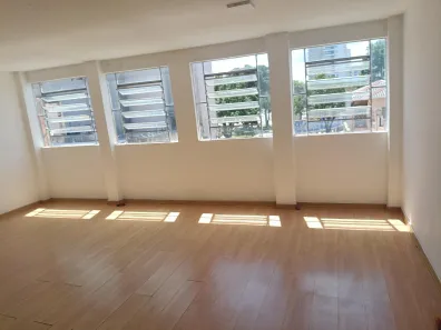 Sala Comercial para alugar, 100m² no Centro, Curitiba