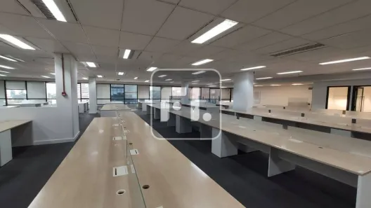 Sala Comercial para alugar, 940m² no Vila São Francisco (Zona Sul), São Paulo