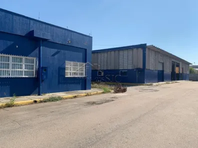 Prédio Comercial para alugar, 1500m² no Chácaras Reunidas, São José dos Campos