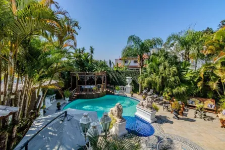 Casa com 4 Quartos à venda, 1070m² no Cabeçudas, Itajaí
