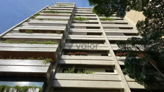 Apartamento com 4 Quartos para alugar, 315m² no Cambuí, Campinas