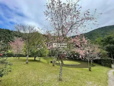 Casa de Condomínio com 3 Quartos à venda, 342m² no Mury, Nova Friburgo