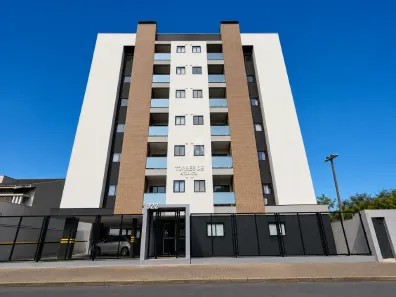 Apartamento com 2 Quartos para alugar, 97m² no Jardim Pancera, Toledo