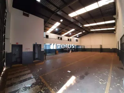 Galpão/Depósito/Armazém para alugar, 500m² no Umuarama, Uberlândia