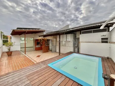 Casa com 4 Quartos à venda, 206m² no Jardim Camburi, Vitória