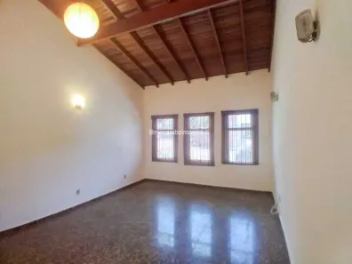 Casa com 3 Quartos à venda, 222m² no Vila Mutton, Itatiba