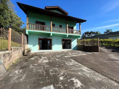 Fazenda/Sítio à venda, 260m² no Lomba do Pinheiro, Porto Alegre