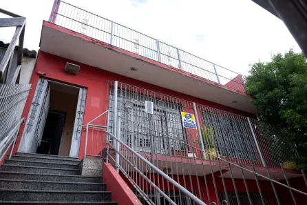 Ponto Comercial para alugar, 250m² no Laranjal, Pelotas
