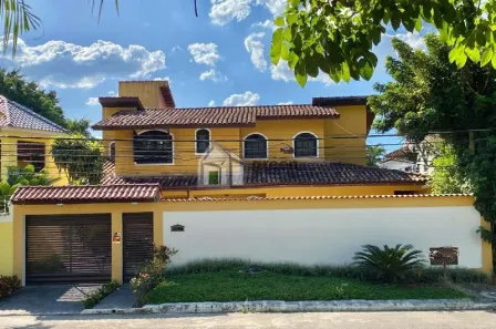 Casa de Condomínio com 4 Quartos à venda, 409m² no Anil, Rio de Janeiro