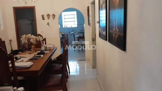 Casa com 3 Quartos à venda, 110m² no Centro, Uberlândia