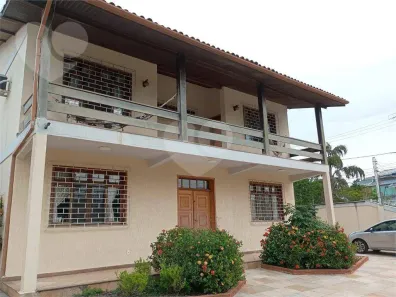 Casa com 4 Quartos à venda, 353m² no Camboinhas, Niterói