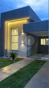Casa com 3 Quartos à venda, 125m² no Coophema, Cuiabá