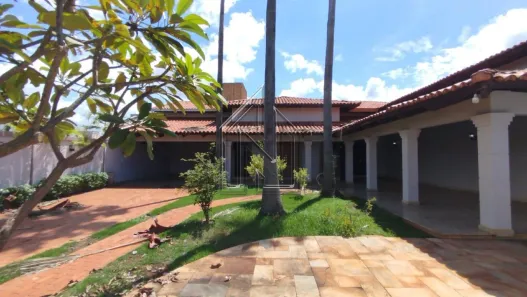Casa com 4 Quartos para alugar, 376m² no Plano Diretor Sul, Palmas