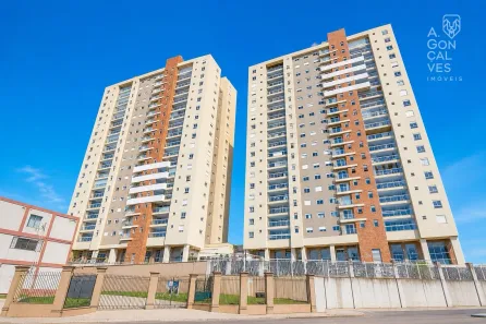 Apartamento com 3 Quartos para alugar, 80m² no Portão, Curitiba