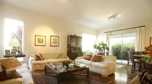Casa com 3 Quartos à venda, 300m² no Pacaembu, São Paulo