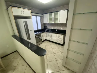 Apartamento com 3 Quartos para alugar, 100m² no Centro, Itapema