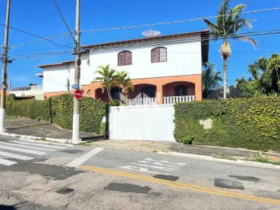 Casa com 3 Quartos à venda, 322m² no Brasil, Itu